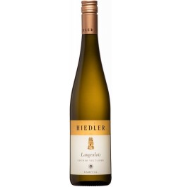 Вино Hiedler, "Langenlois" Gruner Veltliner, Kamptal DAC, 2016