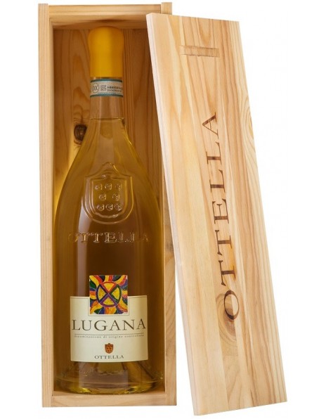 Вино Azienda Agricola Ottella, "Lugana" Ottella, 2018, wooden box, 1.5 л